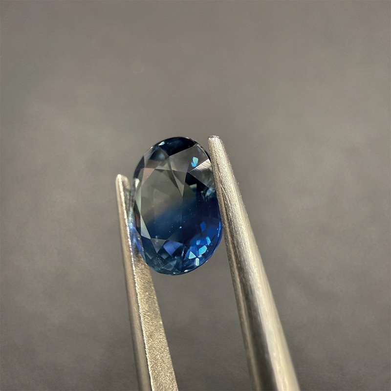 497：サファイア　OV 8.4×7.4ｍｍ 2.49ct