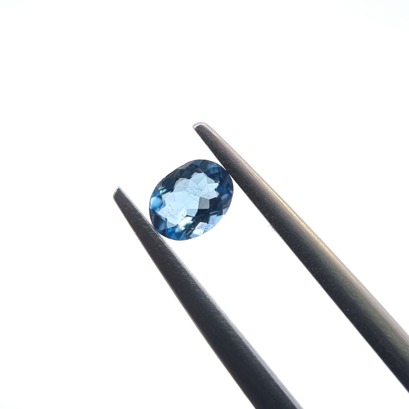 No.10007188：アクアマリン　OV 5.0×3.9ｍｍ 0.26ct