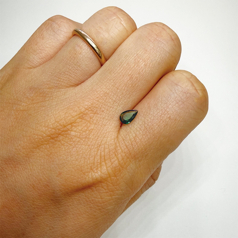 10008941：グランディディエライト PS6.4×4.1mm 0.33ct