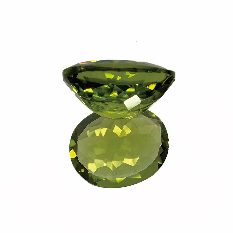 10009017：ペリドットOV10.0×8.0ｍｍ2.85ct