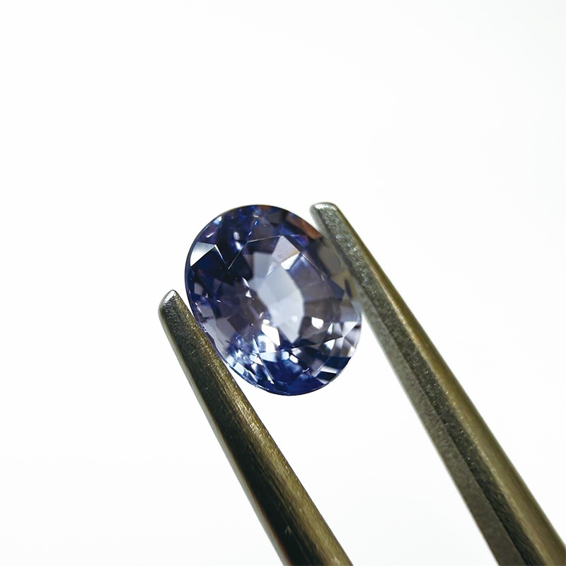 475：ファンシーサファイア OV6.0×5.0mm 0.89ct