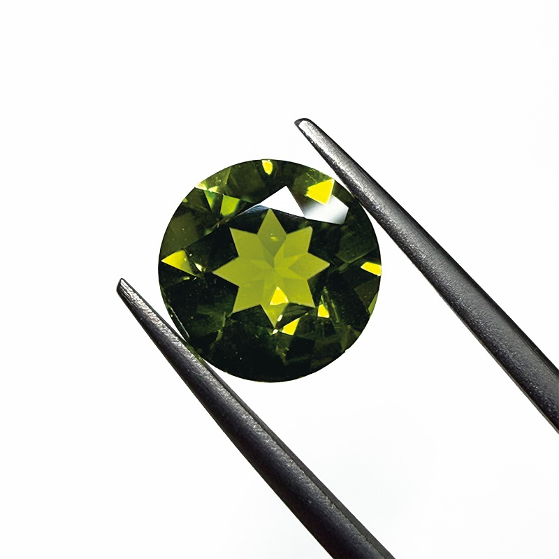10009775：ペリドット　RD　11.0ｍｍ　4.93ct