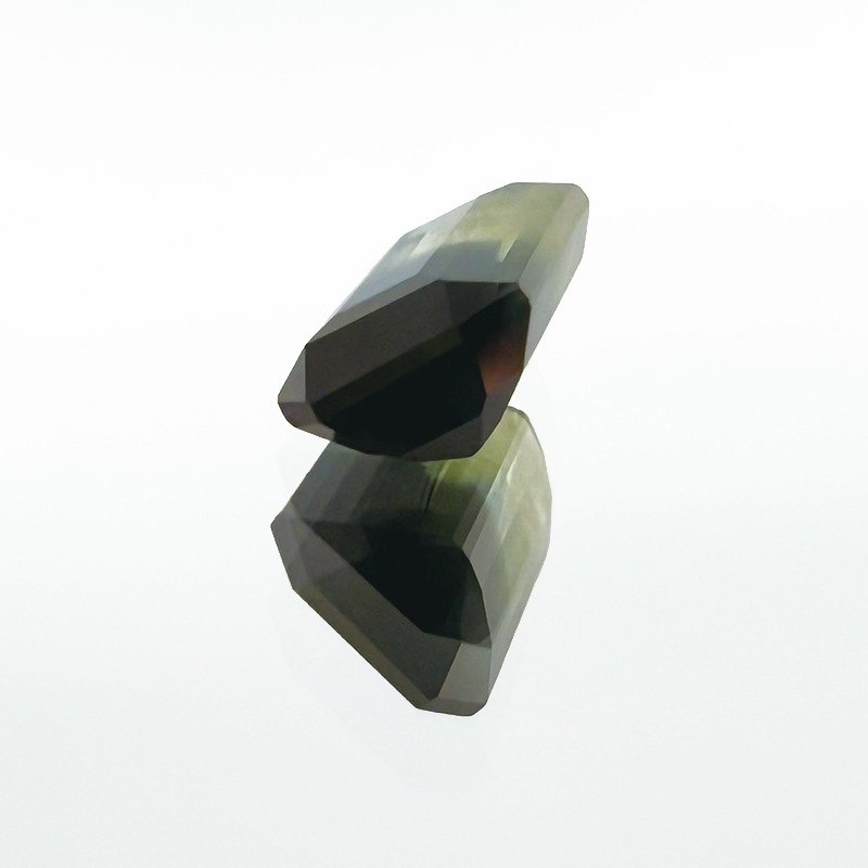 83：バイカラーサファイア OCT 6.9×4.3mm 0.96ct | | JEWELRY VALLEY