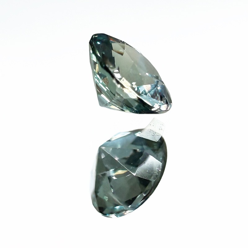 10009779：アレキサンドライト RD 3.18×3.21mm 0.138ct
