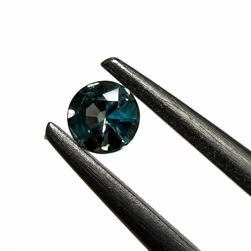 10009779：アレキサンドライト RD 3.18×3.21mm 0.138ct