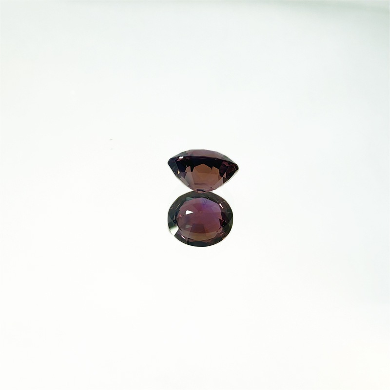 10009040：サファイア OV6.0×5.1mm 0.89ct