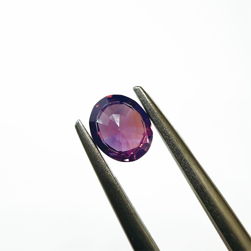 10009040：サファイア OV6.0×5.1mm 0.89ct