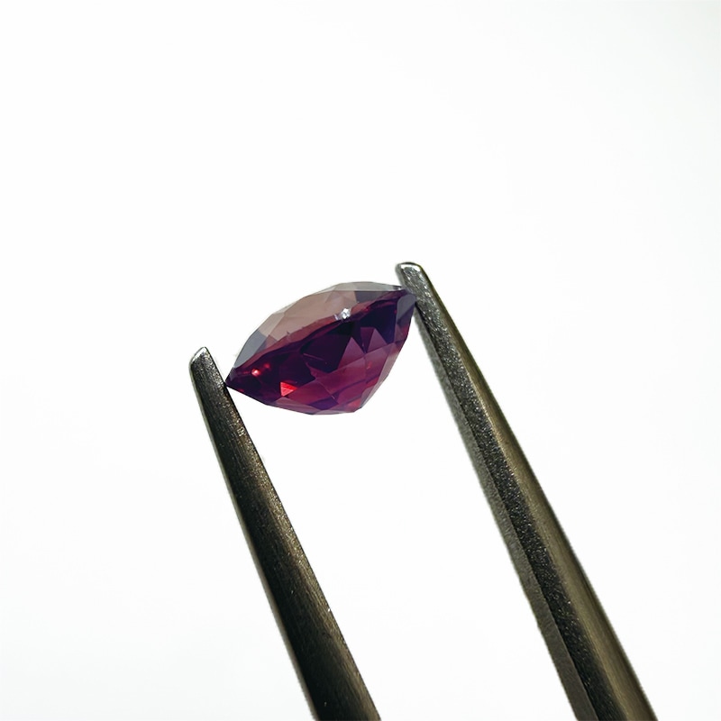 10009040：サファイア OV6.0×5.1mm 0.89ct