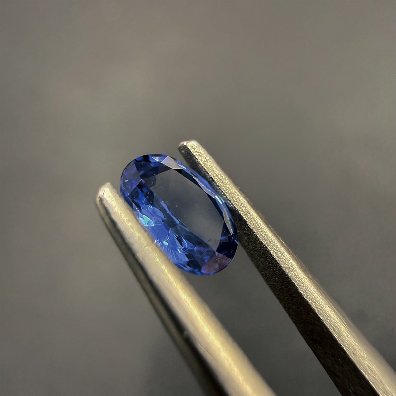 479：サファイア(NTCF)(AIGS鑑別)　OV 5.50×3.88ｍｍ 0.43ct