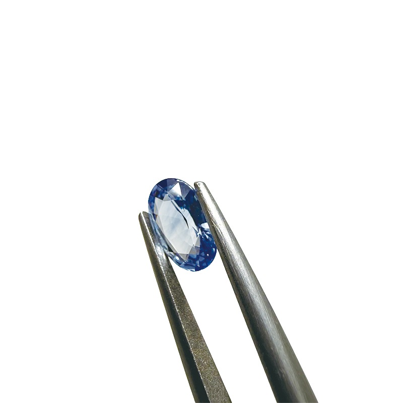 ブルーサファイア　OV　7.1×5.1ｍｍ　0.87ct