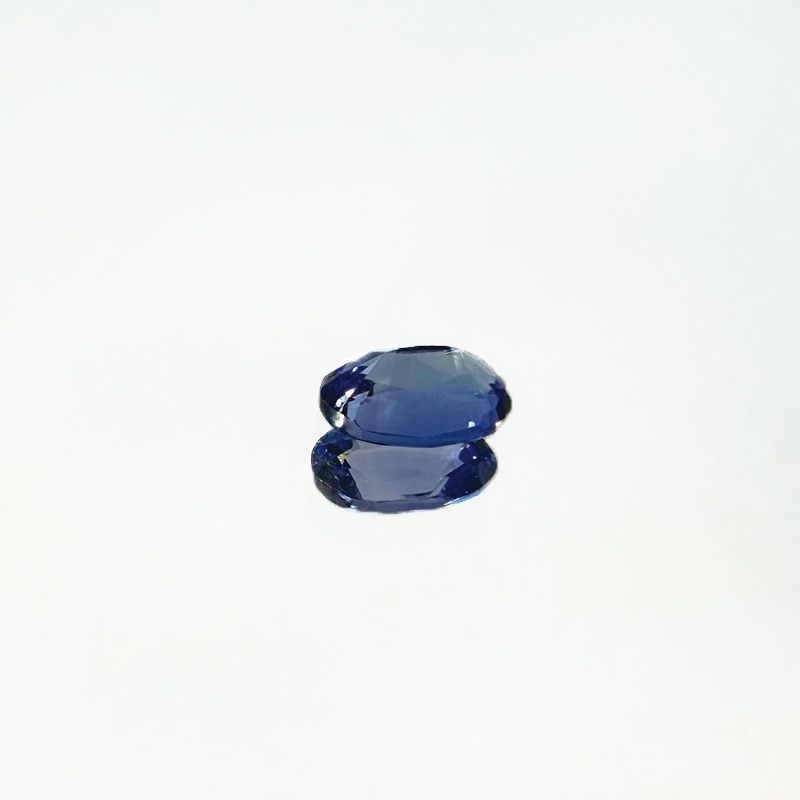 10008157：サファイア OV6.4×4.2mm 0.72ct
