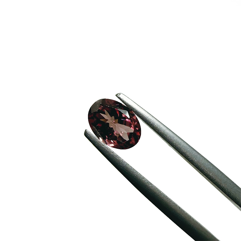 ガーネット　OV　7×5ｍｍ　0.95ct
