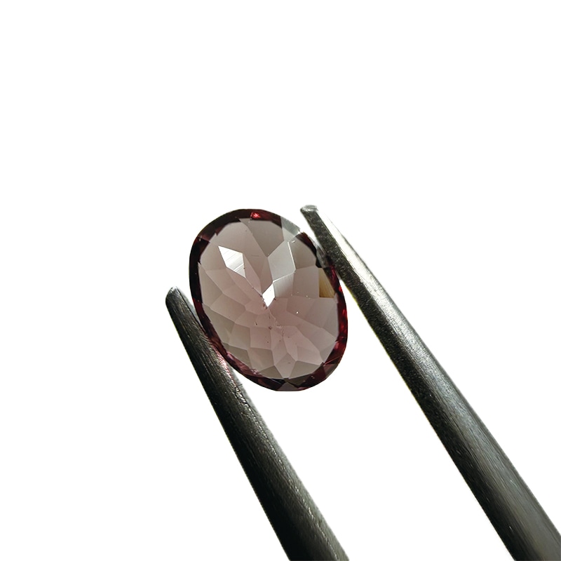 ガーネット　OV　7×5ｍｍ　0.95ct