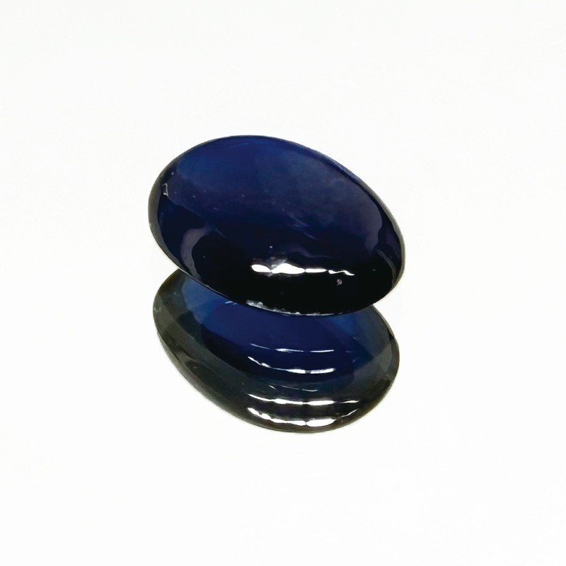 10009770：サファイア OVカボション 6.9×5.1mm 0.96ct