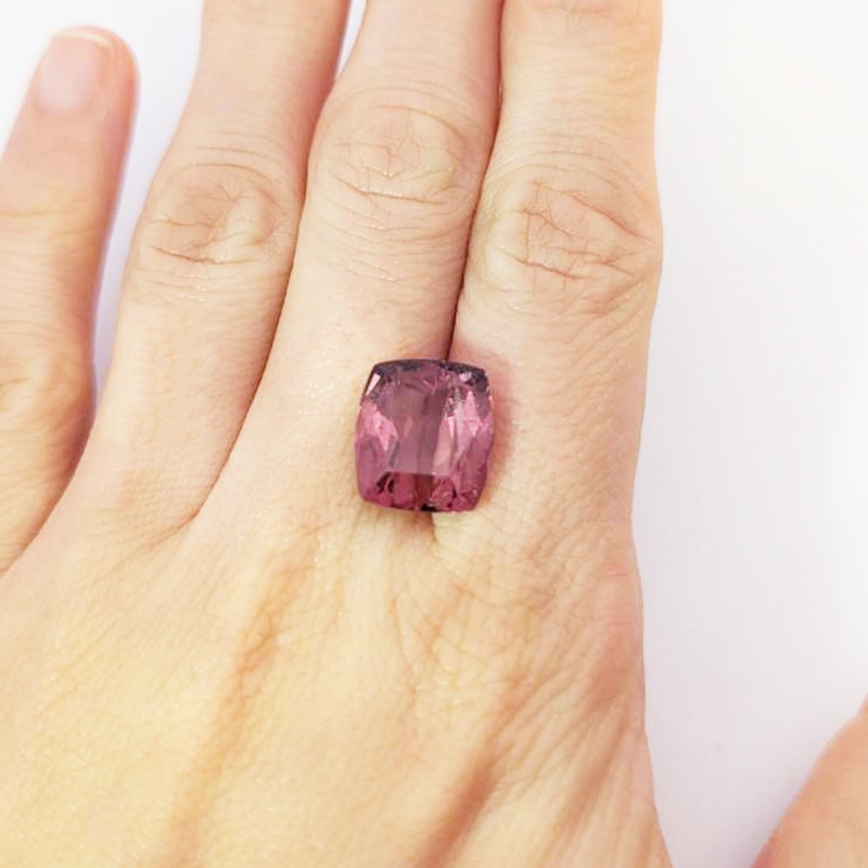 501：トルマリン　CU　12.4mm×11.4mm　8.74ct