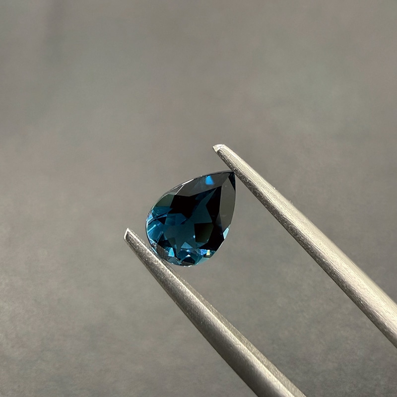 10008446：インディゴライトトルマリン（日独ソーティング付き） PS7.24×5.05mm 0.600ct