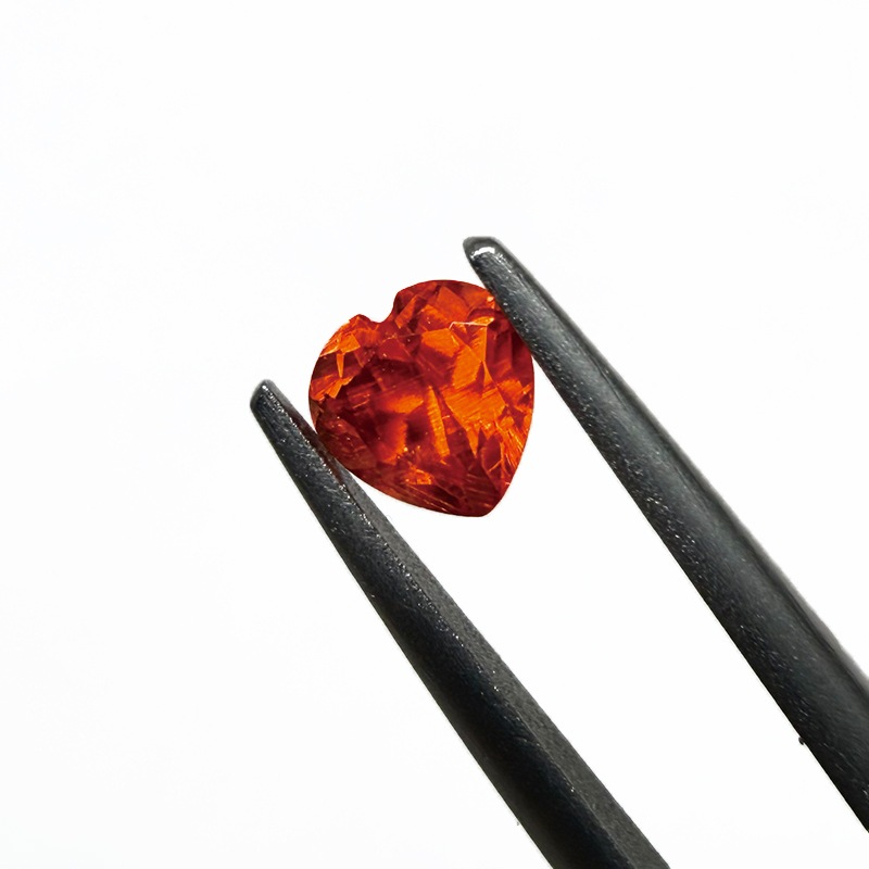 10009768：スペサルティンガーネットHT5.1ｍｍ0.78ct