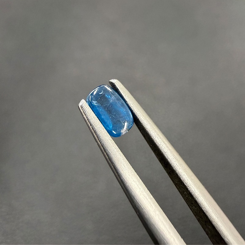 10000350:ガーナイト 5.00×3.24mm 0.497ct (ソーティング付き)