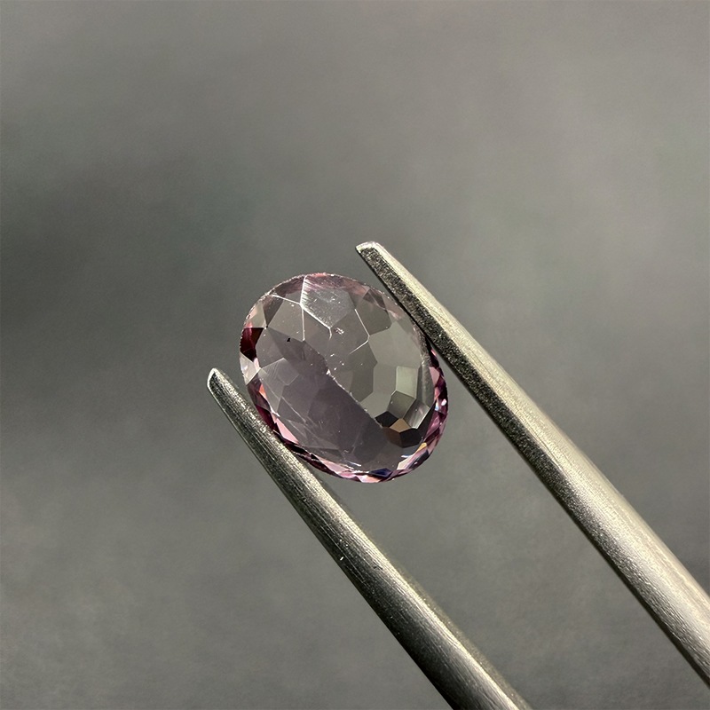 10001510：ガーネット　OV　7.8×5.9ｍｍ　1.47ct