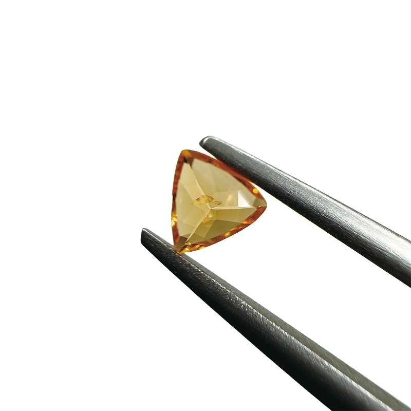 スペサルティンガーネット　TRI　4.5ｍｍ　0.36ct