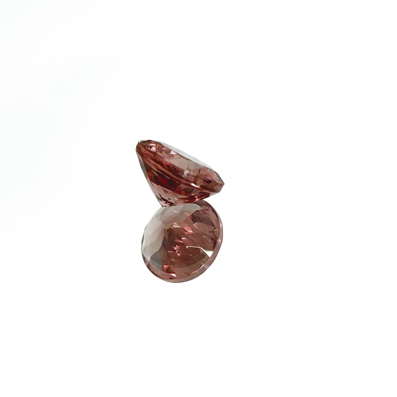 10008872:マラヤガーネット(日独ソーティング付き) RD7.47×7.58mm 2.048ct