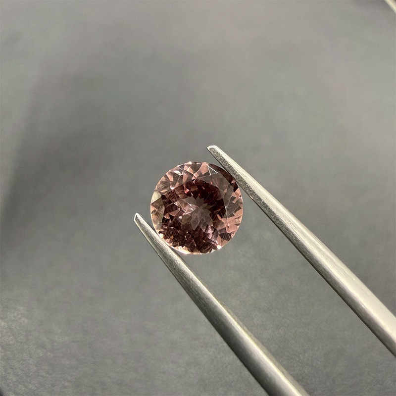 10008872:マラヤガーネット(日独ソーティング付き) RD7.47×7.58mm 2.048ct