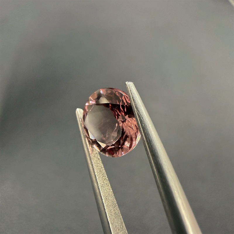10008872:マラヤガーネット(日独ソーティング付き) RD7.47×7.58mm 2.048ct