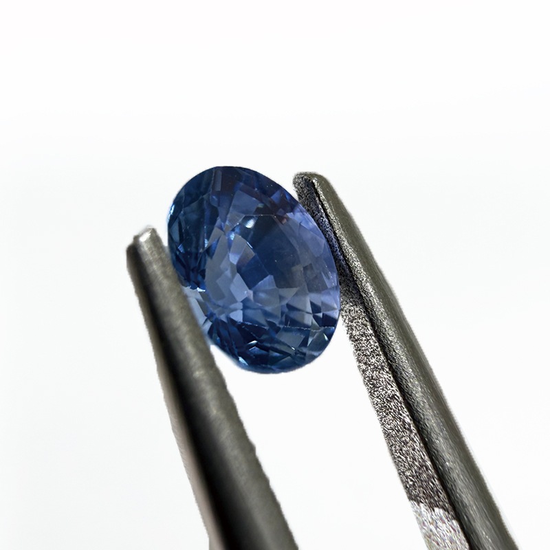 10009803：ブルーサファイアOV4.9×3.8ｍｍ0.57ct