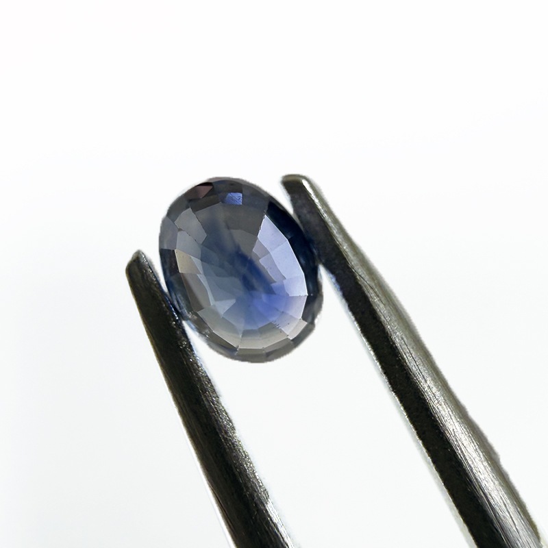 10009803：ブルーサファイアOV4.9×3.8ｍｍ0.57ct