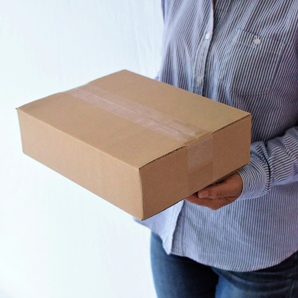 ダンボール箱 60サイズ 無地×40枚 (290×220×80) | 全ての商品 | 愛