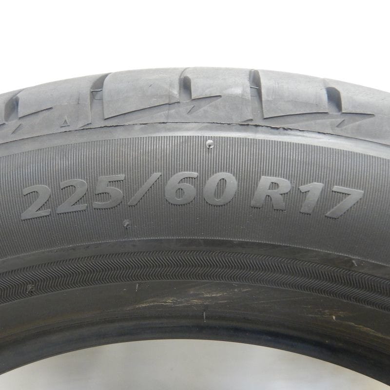 中古 225/60R17 BRIDGESTONE Playz PX-RV2 夏タイヤ 1本 単品<BR