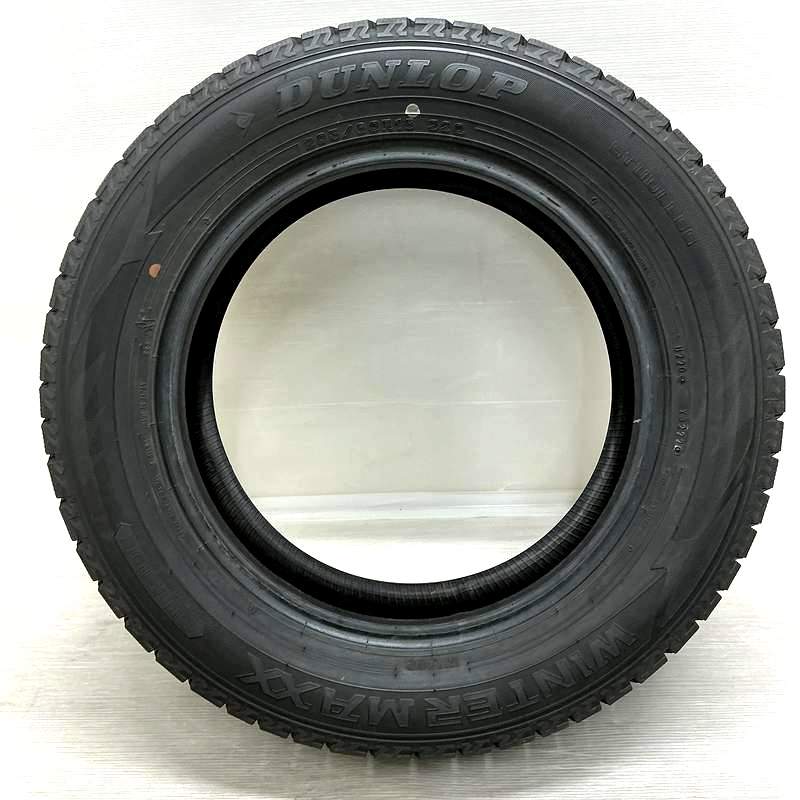 DUNLOP WINTER MAXX WM02 205/60R16 16インチ スタッドレス 4本 21年製 プリウスα ステップワゴン ヴォクシー ビアンテ等　(KTB237)クレジットカード QRコード決済可能 205/60R16 ダンロップウインターマックス WM02 4本セット<BR>2022年製