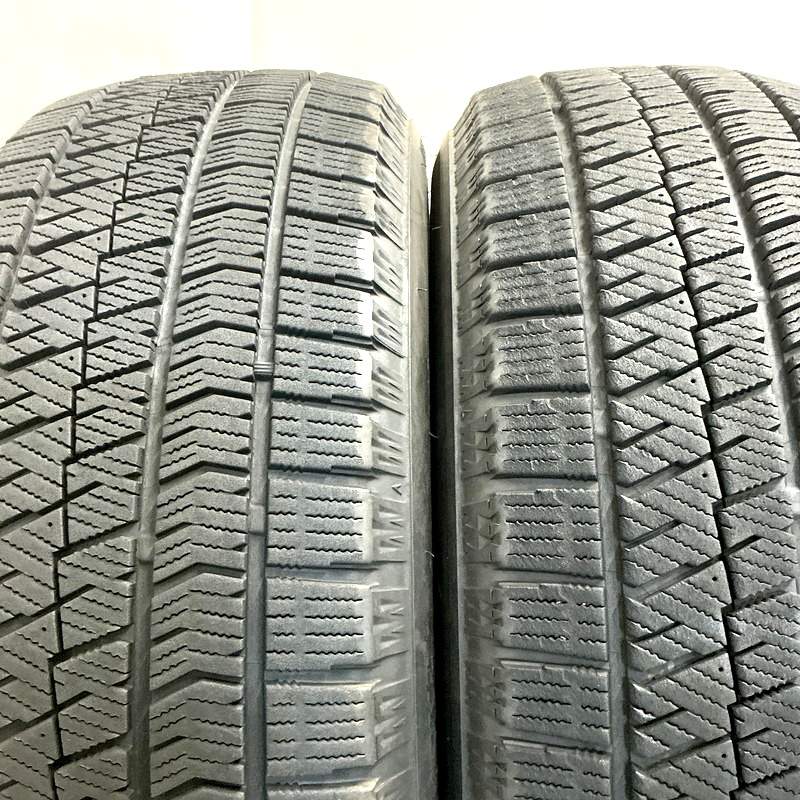 中古タイヤ215/60R16ブリザック4本セット　ヴェゼル、オデッセイ、クラウン 215/60R16 ブリヂストンブリザック VRX2 4本セット<BR>2024年製 残溝75