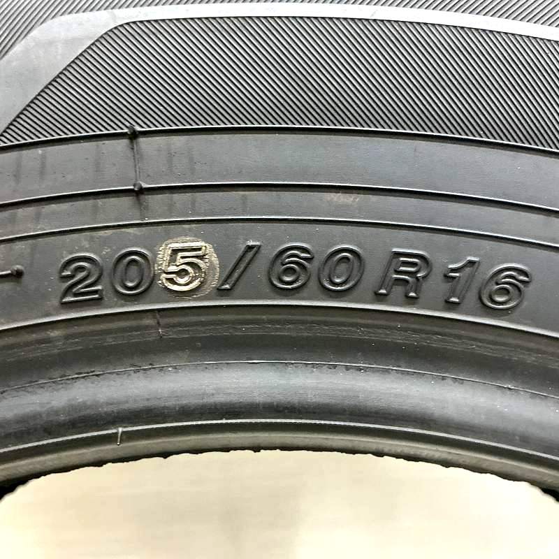 【超バリ溝】80系ヴォクシーヨコハマ iG60 205/65R15 2024年製 205/60R16 ヨコハマアイスガード6 IG60 1本 単品<BR>2024年製 残溝87