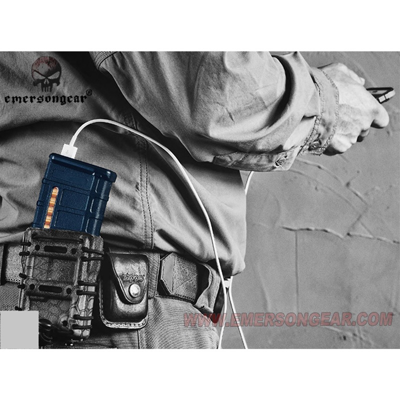 EMERSON P-MAGタイプ モバイル充電用バッテリーケース BK | ミリタリー