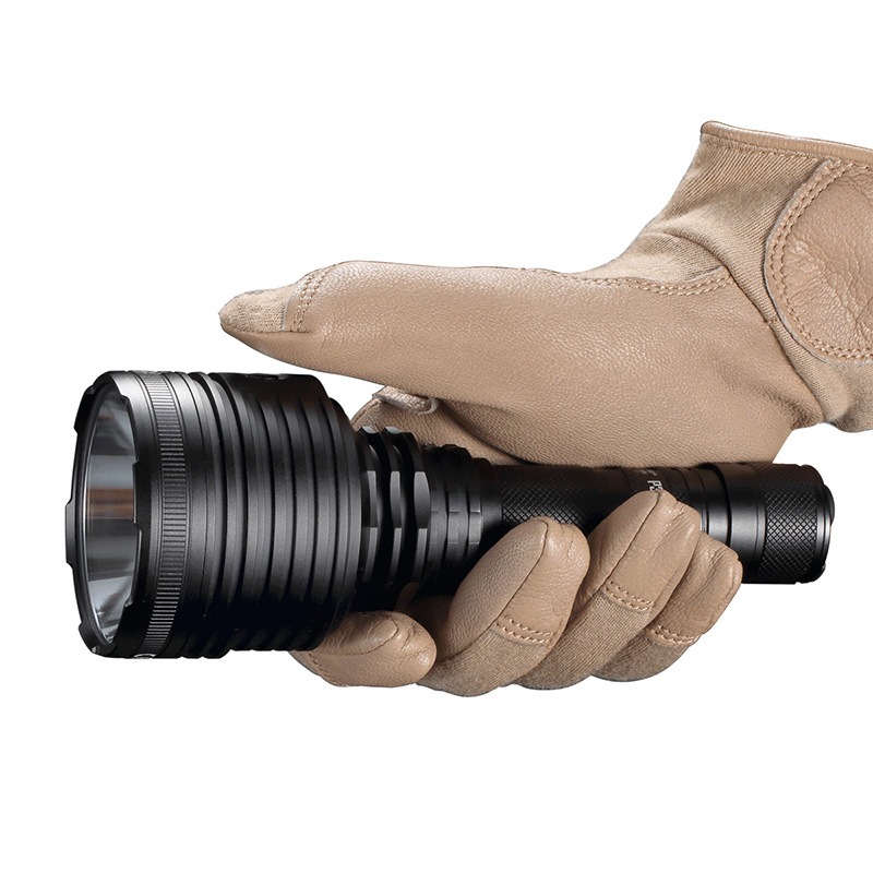 NITECORE(�ʥ��ȥ���) P30i ����� �������饤�� ����2000�롼���/1000m�ȼ� Type-C ���� i-Generation 21700/5000mAh������°