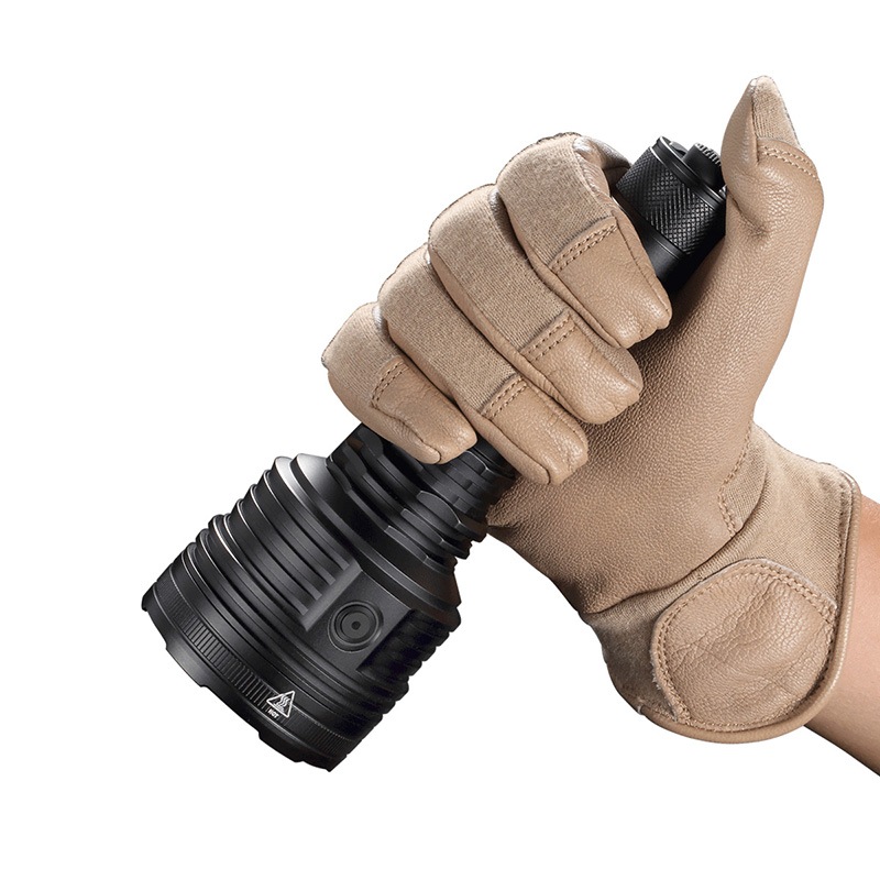 NITECORE(�ʥ��ȥ���) P30i ����� �������饤�� ����2000�롼���/1000m�ȼ� Type-C ���� i-Generation 21700/5000mAh������°