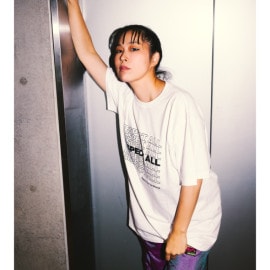 PEACE TO THE WORLD　Tシャツ (ホワイト)