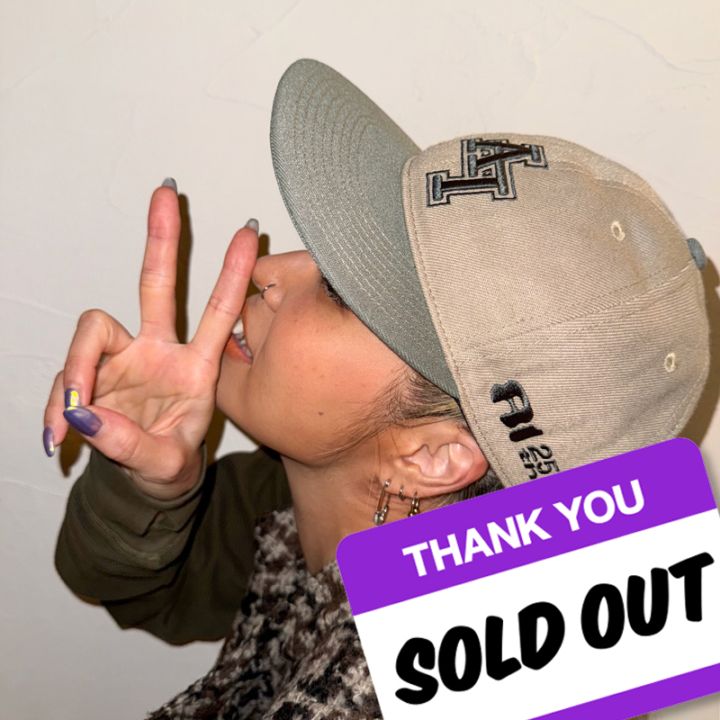 AI 25th 刺繍ロゴCAP | AI 25th best tour ← ALIVE → ツアーグッズ