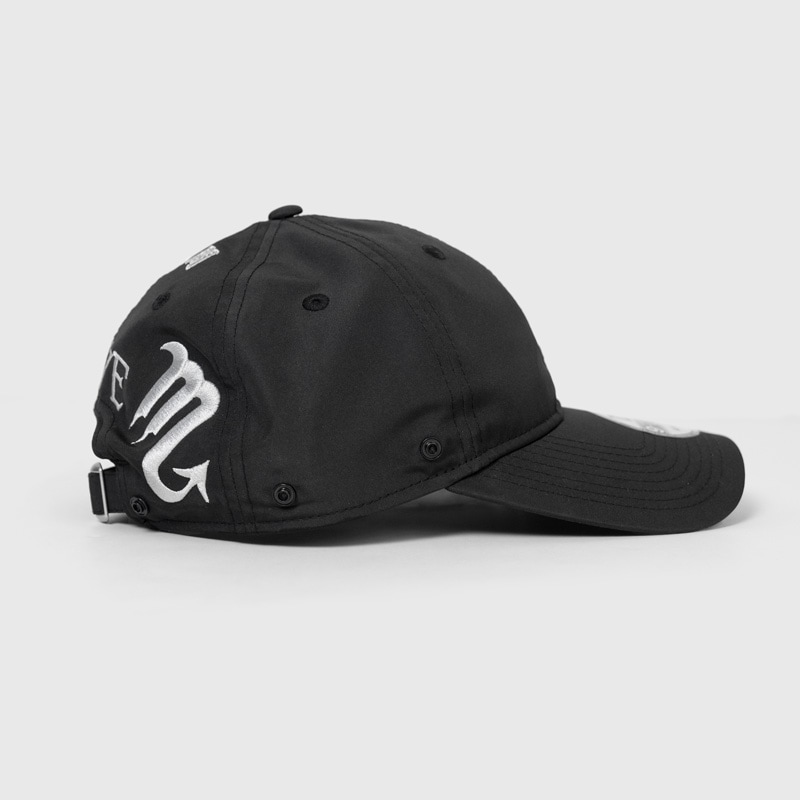 AI × NEW ERA Scorpion Cap (Black) | すべての商品 | AIオフィシャル