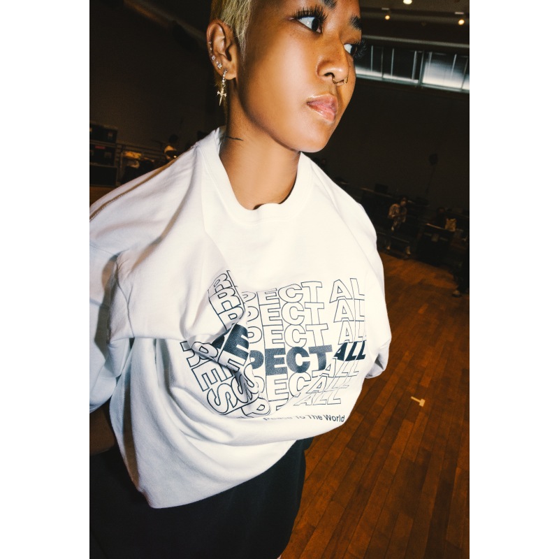 PEACE TO THE WORLD　Tシャツ (ホワイト)