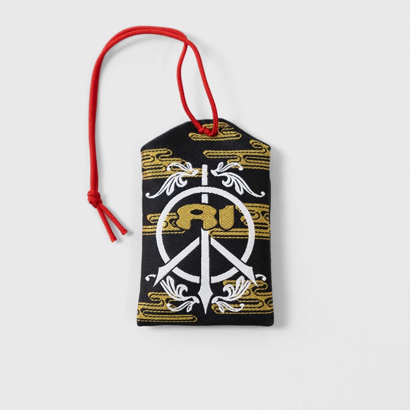 AI OMAMORI-夢叶守- | AI 25th best tour ← ALIVE → ツアーグッズ