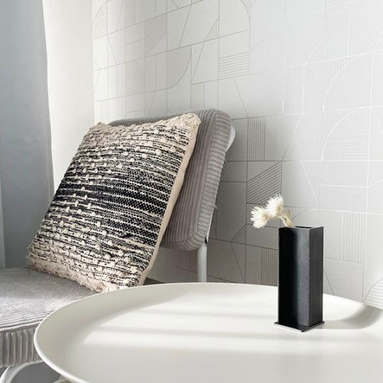 黒皮鉄の一輪挿し