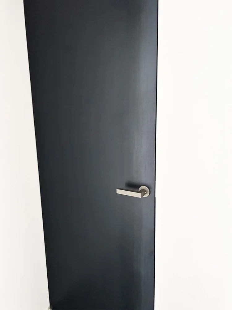 黒皮鉄シート1,240×2,440mm