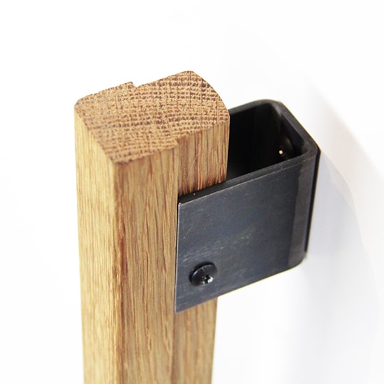 黒皮鉄とオークの取っ手
