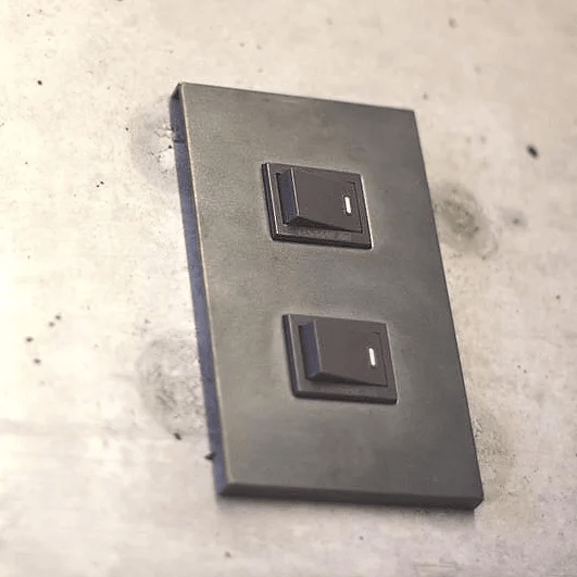 aizara 黒皮鉄スイッチプレート 1穴