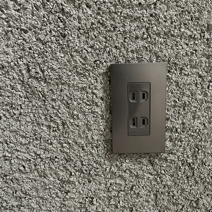 aizara 黒皮鉄スイッチプレート 1穴 | 室内建材 | aizara