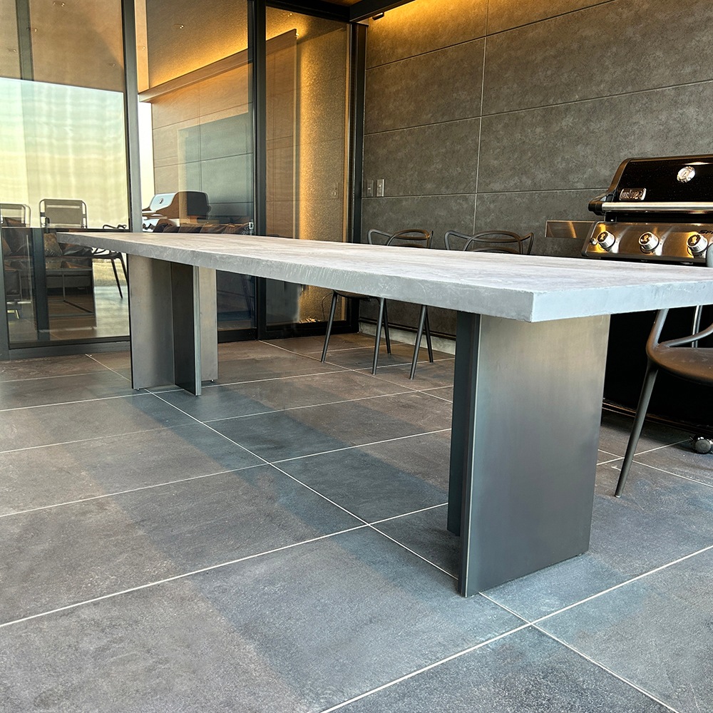 Tの字型テーブルレッグ