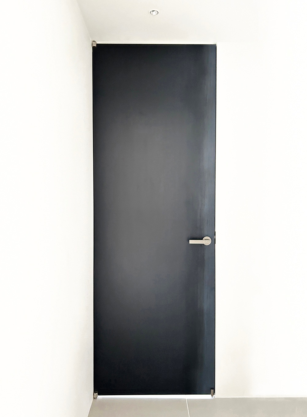 黒皮鉄シート1,240×1,000mm