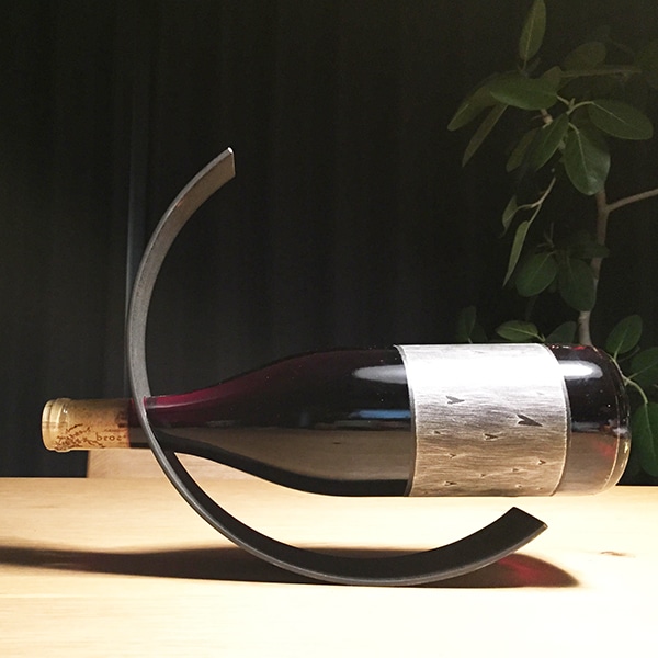 黒皮鉄のディスプレイスタンド